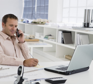 Менеджер в офис